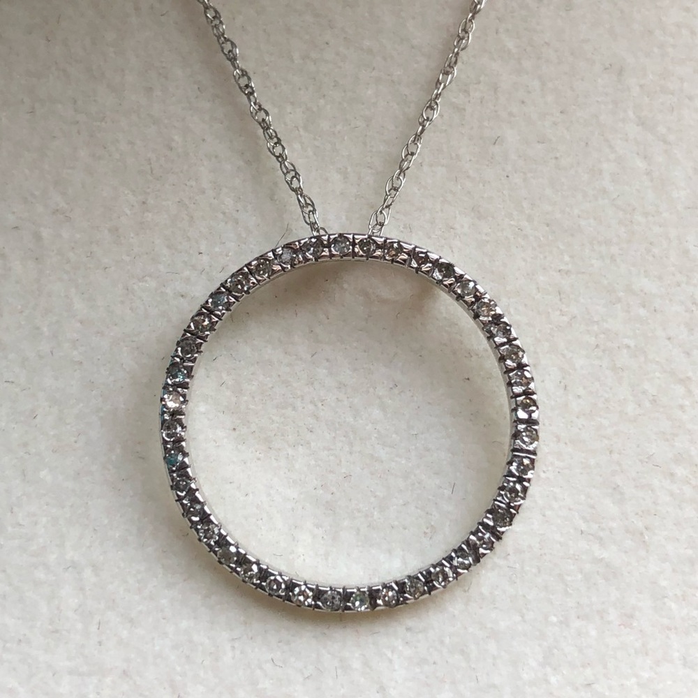 Kay Jewelers Diamond Pendent